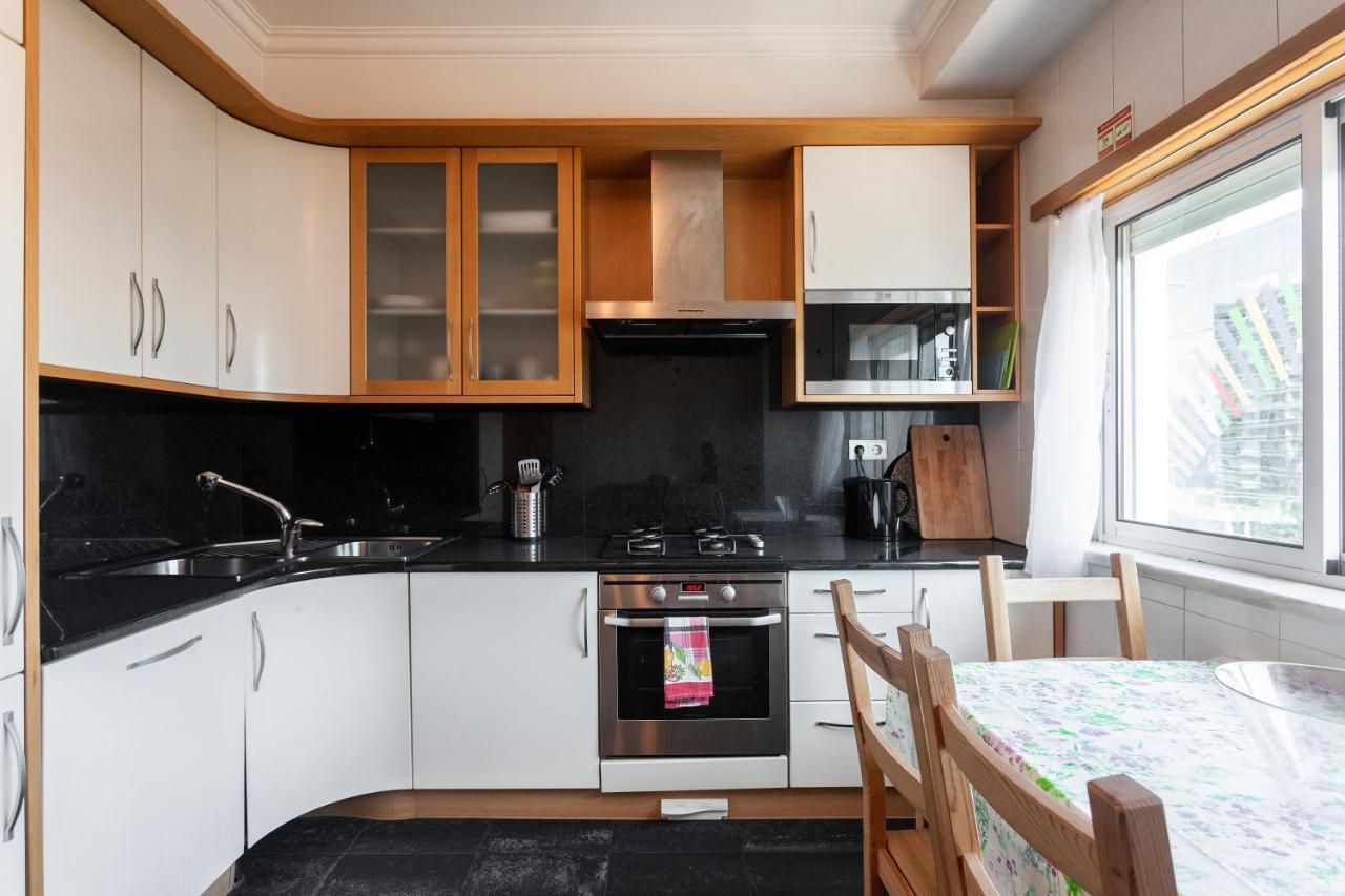 Central Orient Residence - Modern, Spacious And Sunny! By The River! Лиссабон Экстерьер фото