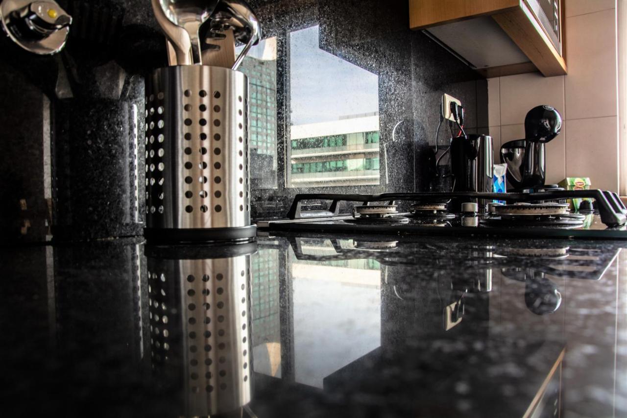 Central Orient Residence - Modern, Spacious And Sunny! By The River! Лиссабон Экстерьер фото